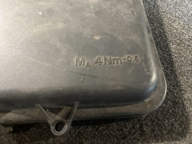 bontott AUDI A4 B5 Motorvezérlő Doboz (Műanyag)