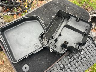 bontott AUDI A4 B5 Motorvezérlő Tartó