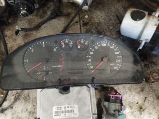 bontott AUDI A4 B5 Motorvezérlő