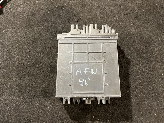 bontott AUDI A4 B5 Motorvezérlő