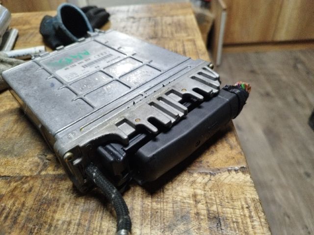 bontott AUDI A4 B5 Motorvezérlő