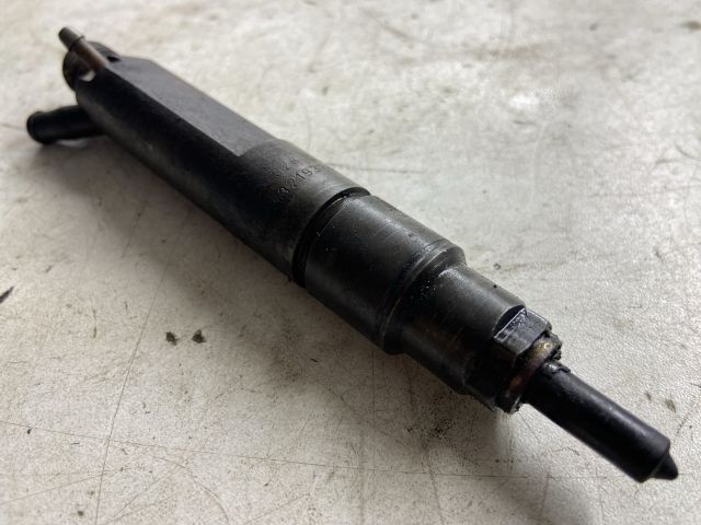 bontott AUDI A4 B5 Porlasztó (1 db)