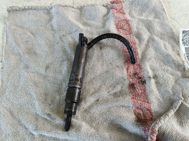 bontott AUDI A4 B5 Porlasztó (1 db)