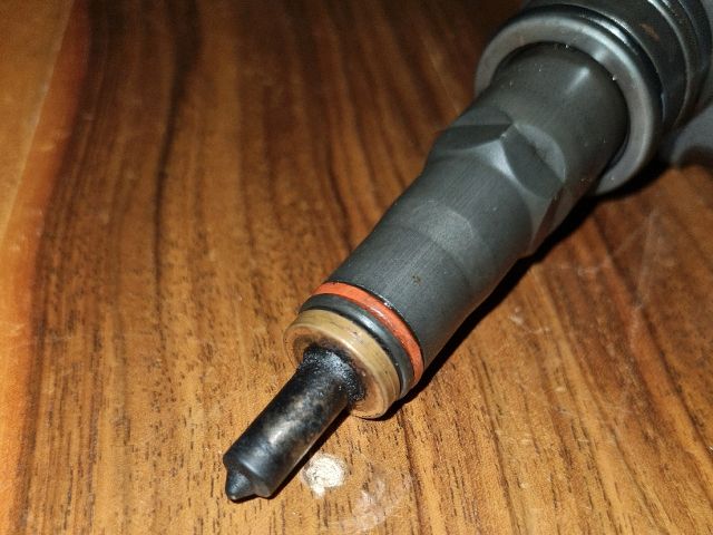 bontott AUDI A4 B5 Porlasztó (1 db)