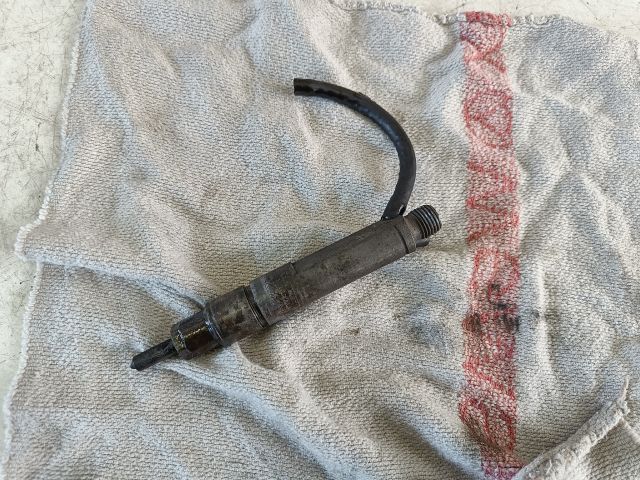 bontott AUDI A4 B5 Porlasztó (1 db)