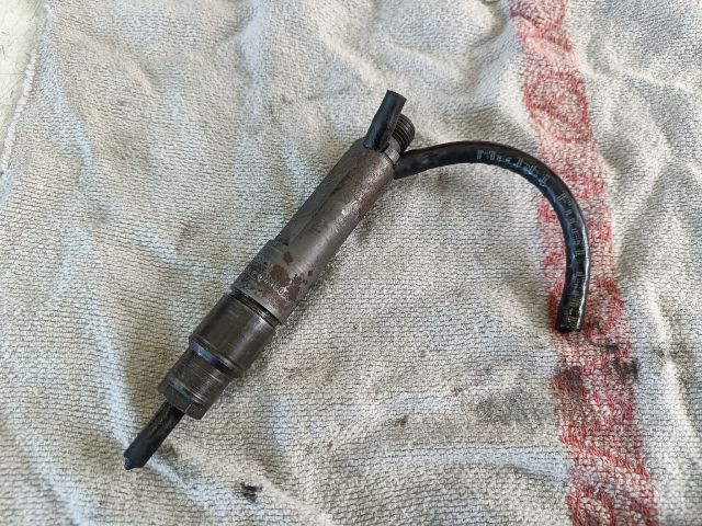 bontott AUDI A4 B5 Porlasztó (1 db)