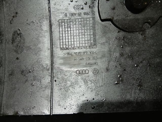 bontott AUDI A4 B5 Szelepfedél