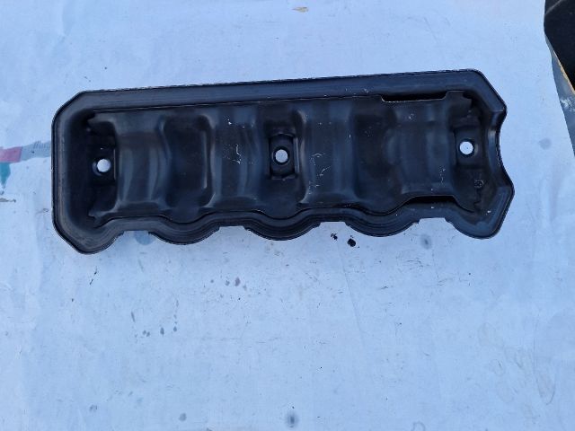 bontott AUDI A4 B5 Szelepfedél