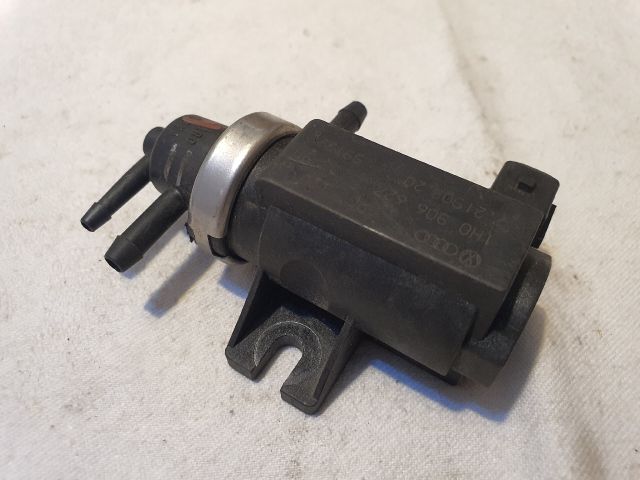 bontott AUDI A4 B5 Turbó Vákum Szelep