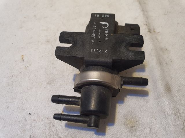 bontott AUDI A4 B5 Turbó Vákum Szelep