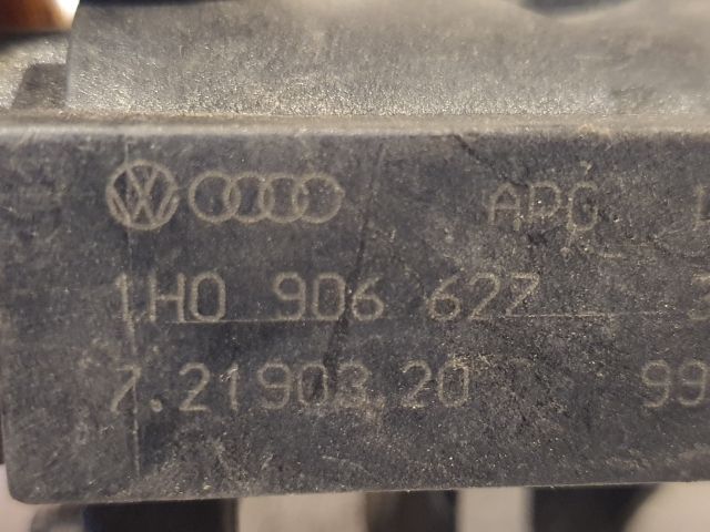bontott AUDI A4 B5 Turbó Vákum Szelep
