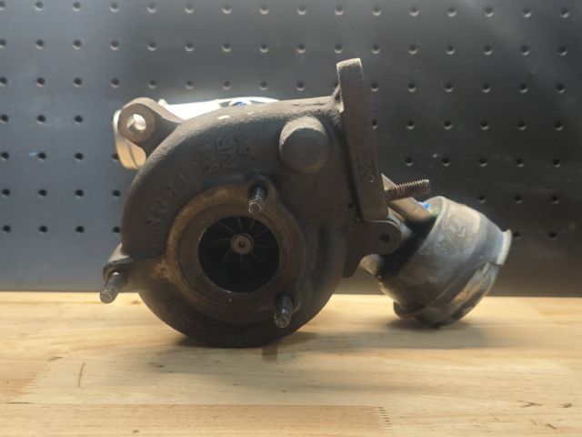 bontott AUDI A4 B5 Turbó