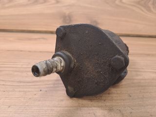 bontott AUDI A4 B5 Vákumpumpa