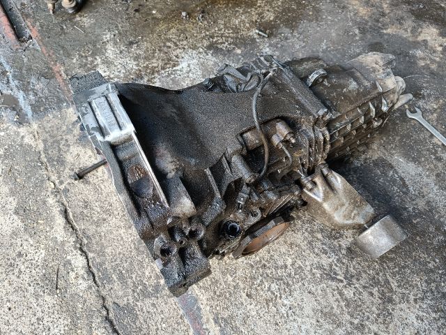 bontott AUDI A4 B5 Váltó (Mechanikus)