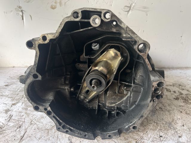 bontott AUDI A4 B5 Váltó (Mechanikus)