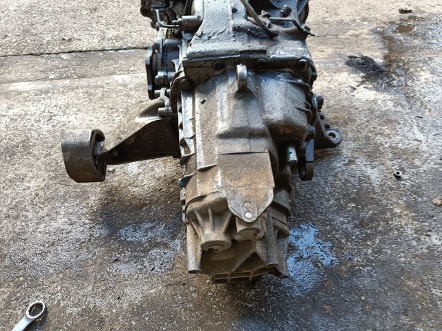 bontott AUDI A4 B5 Váltó (Mechanikus)