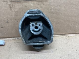 bontott AUDI A4 B5 Váltó Tartó Bak (Pozíciófüggetlen)