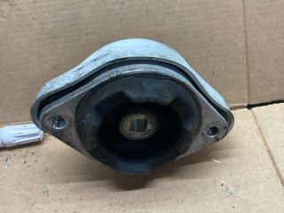 bontott AUDI A4 B5 Váltó Tartó Bak (Pozíciófüggetlen)