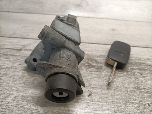 bontott AUDI A4 B5 Gyújtáskapcsoló