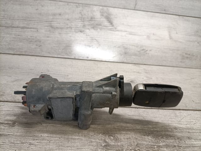 bontott AUDI A4 B5 Gyújtáskapcsoló