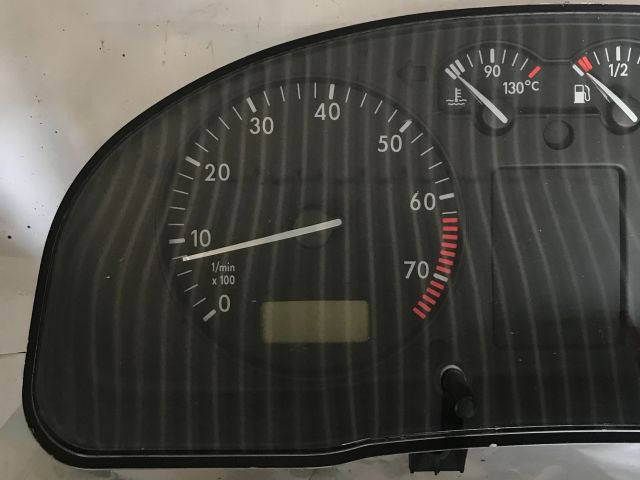 bontott AUDI A4 B5 Kilométeróra