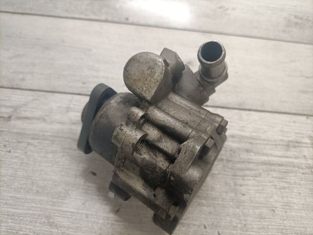 bontott AUDI A4 B5 Kormányszervó Motor (Hidraulikus)