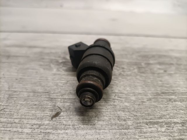 bontott AUDI A4 B5 Porlasztó (1 db)