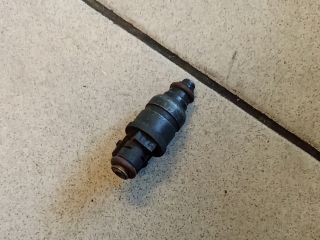 bontott AUDI A4 B5 Porlasztó (1 db)