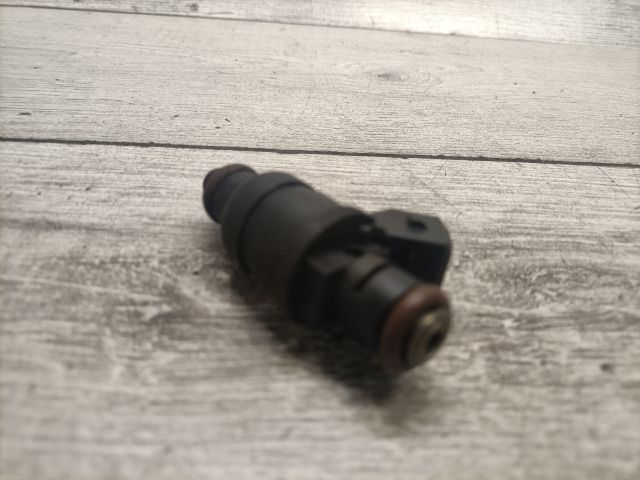 bontott AUDI A4 B5 Porlasztó (1 db)