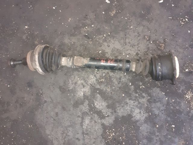 bontott AUDI A4 B5 Bal Féltengely