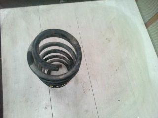 bontott AUDI A4 B5 Első Rugó