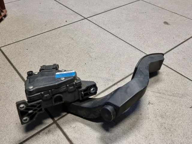 bontott AUDI A4 B5 Gázpedál (Elektromos)