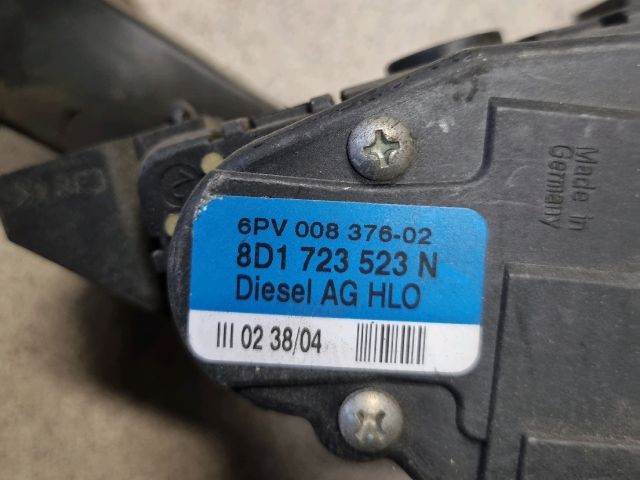 bontott AUDI A4 B5 Gázpedál (Elektromos)