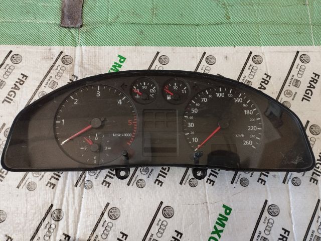 bontott AUDI A4 B5 Kilométeróra