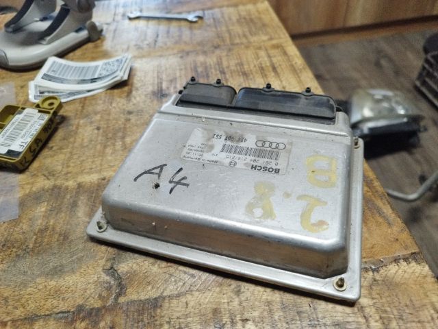 bontott AUDI A4 B5 Motorvezérlő