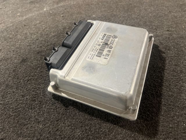 bontott AUDI A4 B5 Motorvezérlő