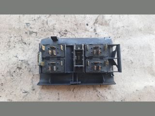 bontott AUDI A4 B5 Ablakemelő Kapcsoló Négyes / Kettes