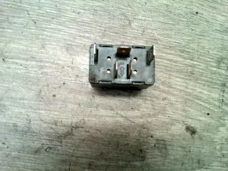 bontott AUDI A4 B5 Ablakemelő Kapcsoló (Pozíciófüggetlen)