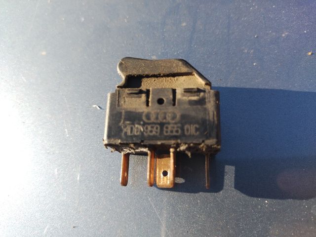 bontott AUDI A4 B5 Ablakemelő Kapcsoló (Pozíciófüggetlen)