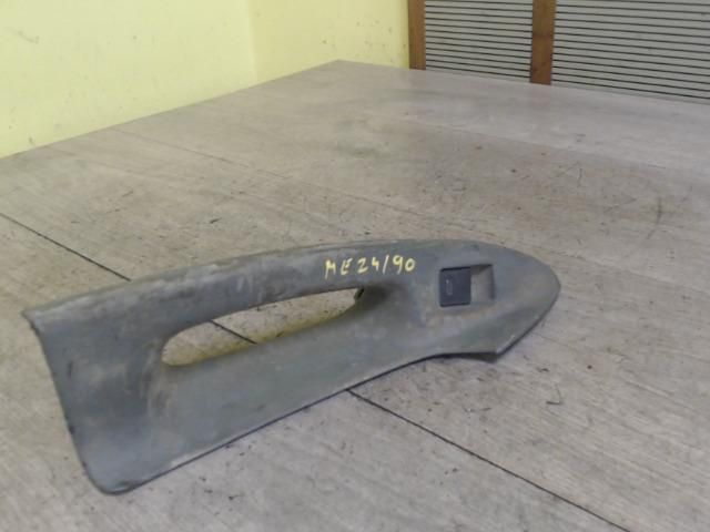 bontott AUDI A4 B5 Ablakemelő Kapcsoló (Pozíciófüggetlen)