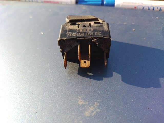 bontott AUDI A4 B5 Ablakemelő Kapcsoló (Pozíciófüggetlen)