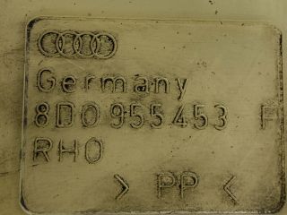 bontott AUDI A4 B5 Ablakmosó Tartály