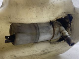 bontott AUDI A4 B5 Ablakmosó Tartály