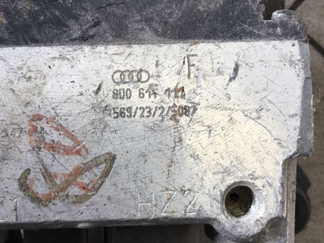 bontott AUDI A4 B5 ABS Kocka