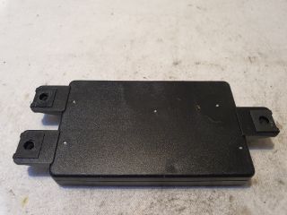 bontott AUDI A4 B5 Antenna Erősítő