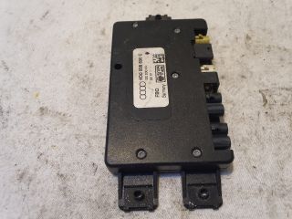 bontott AUDI A4 B5 Antenna Erősítő