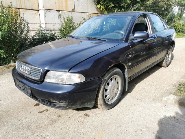 bontott AUDI A4 B5 Bal C Oszlop Oldalablak Üveg