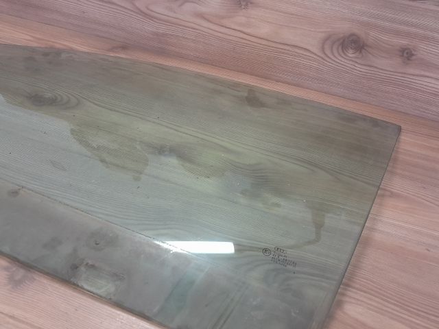 bontott AUDI A4 B5 Bal első Ablak