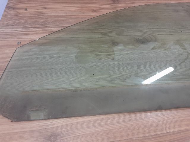 bontott AUDI A4 B5 Bal első Ablak