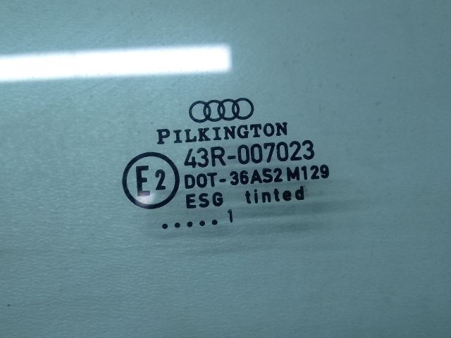 bontott AUDI A4 B5 Bal első Ablak